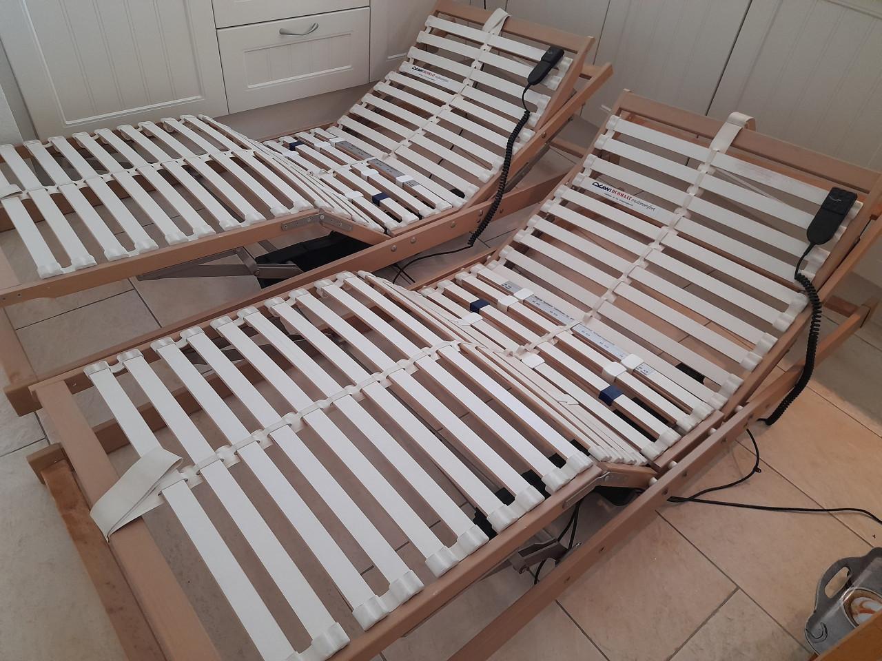 Elektrisch verstelbare lattenbodems ( in goede staat ) 2 x 90 x 200