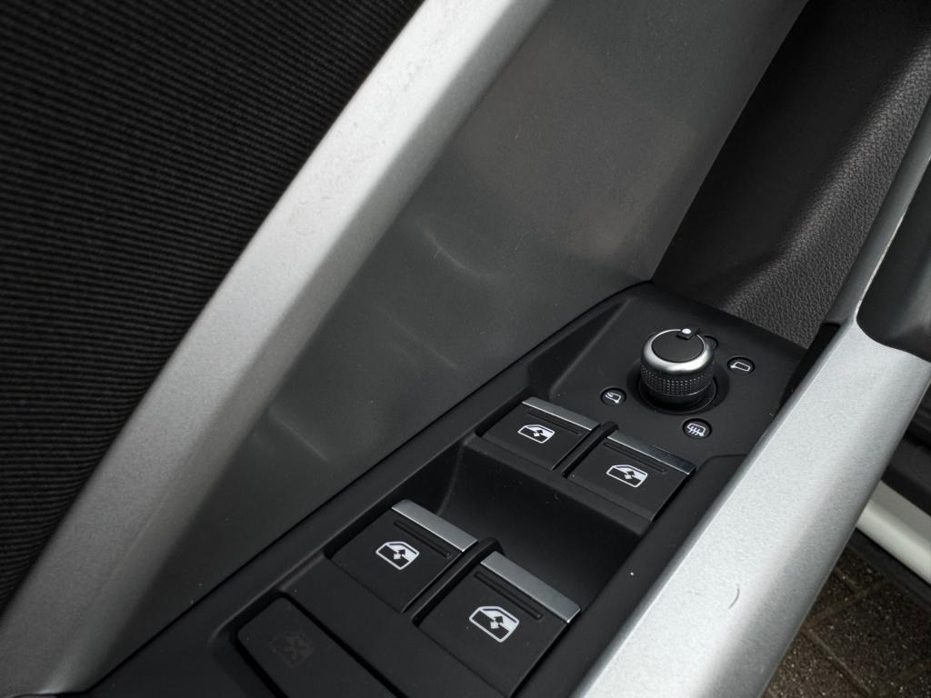 Audi Q3 sportback 35 tfsi pro line * panoramadak * carplay * navigatie * pd