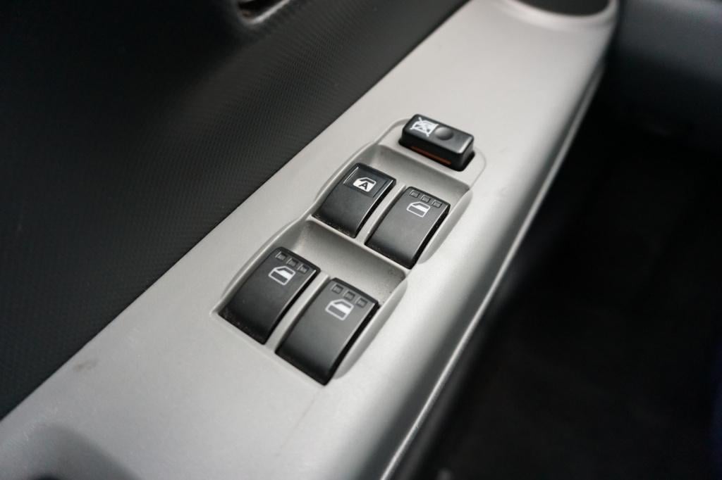 Daihatsu Sirion 2 1.3-16v prestige airco / elektr. ramen / nap