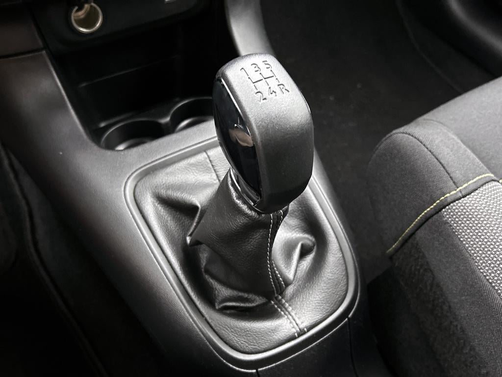 Citroen C3 82 pk shine | rijklaar | stoelverwarming | apple carplay / andro