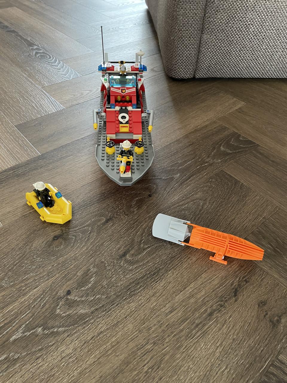 Lego City: Brandweerboot 7906