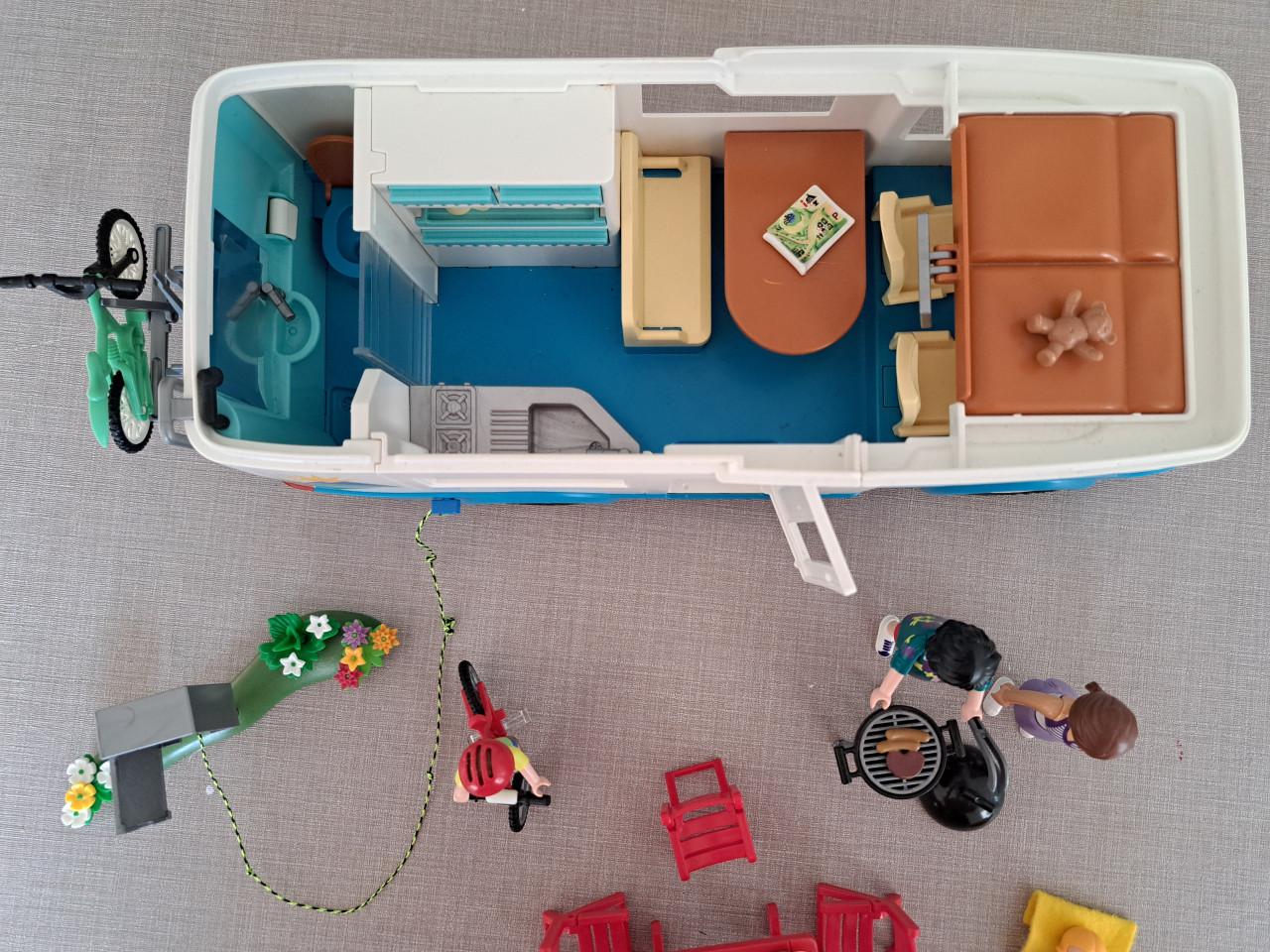 Playmobil Camper (Family Fun)