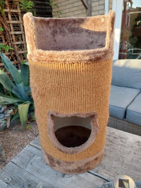Katten/poezen krabton camelkleur