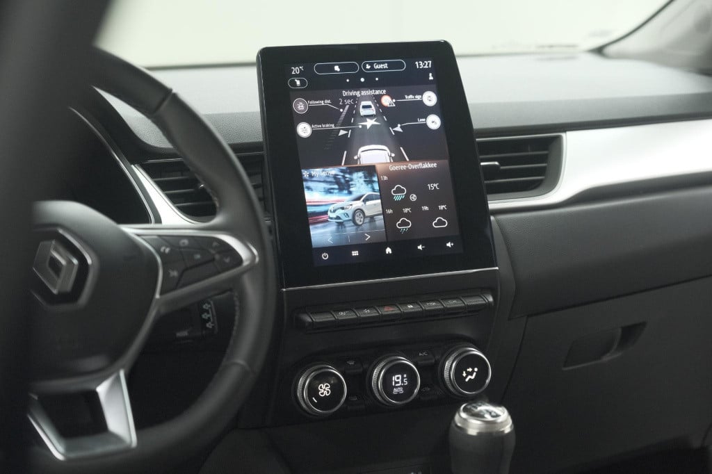 Renault Captur tce 90 techno | 360 camera | 9.3 inch grootscherm | apple ca