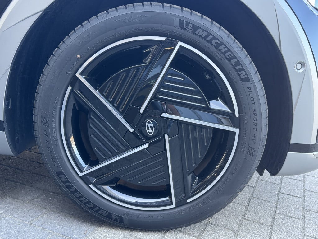 Hyundai Ioniq 5 lounge 84 kwh long range | leder | 360 camera | memory | el