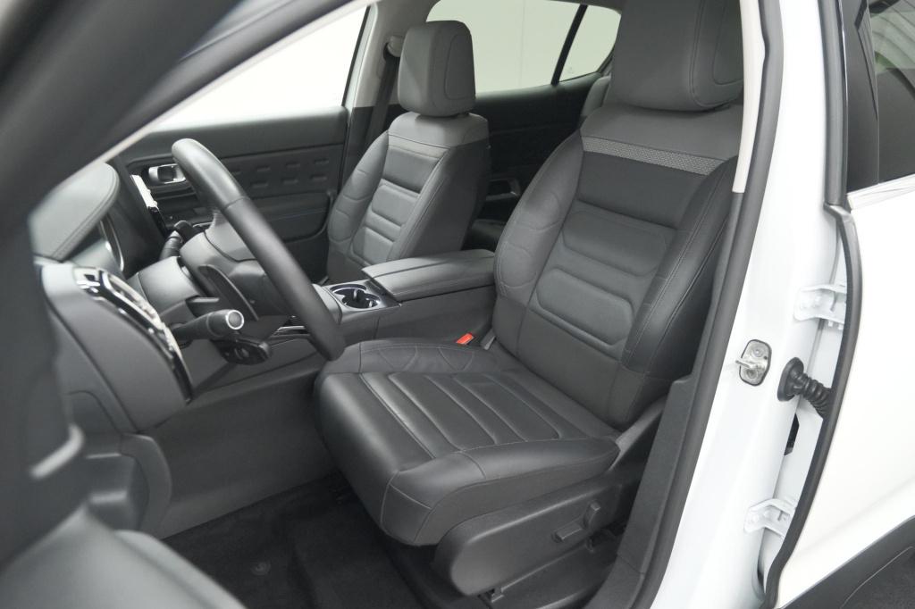 Citroen C5 Aircross 1.6 plug-in hybrid 225 shine | stoelen pakket | dodehoe