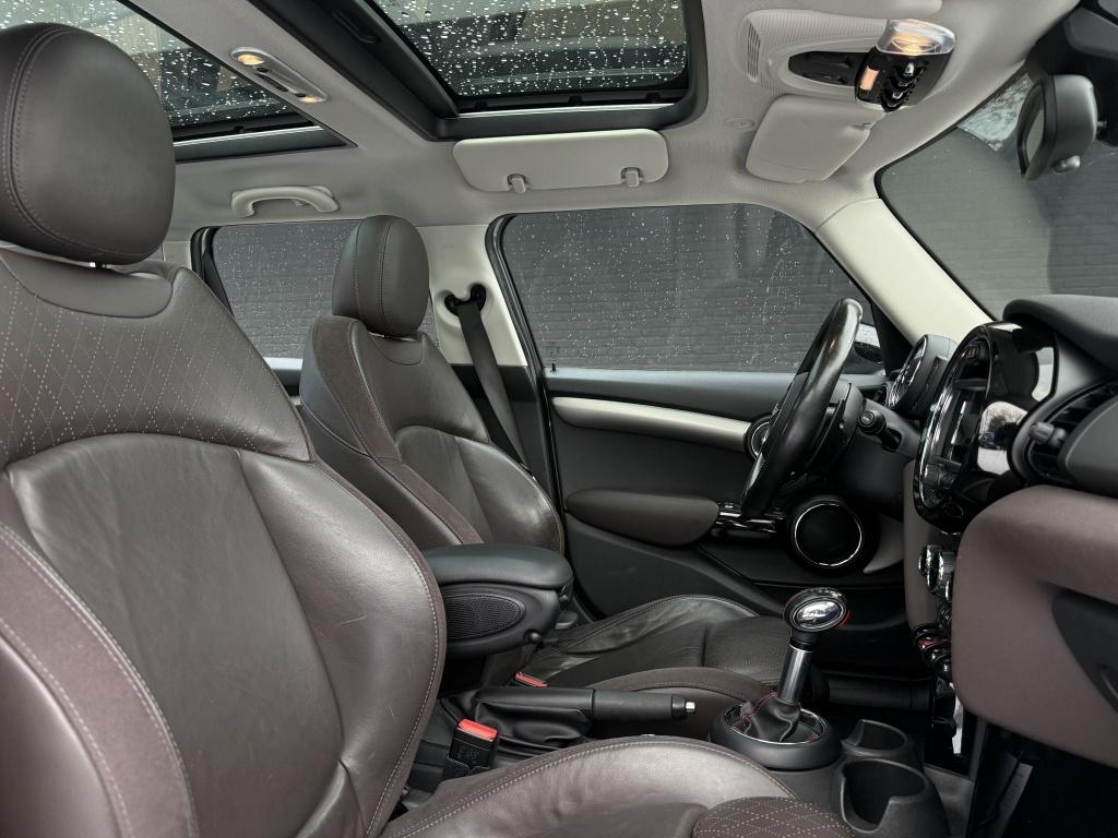 Mini 5-deurs mini 2.0 coop.s chili // goed uitgerust // dealer onderhouden 