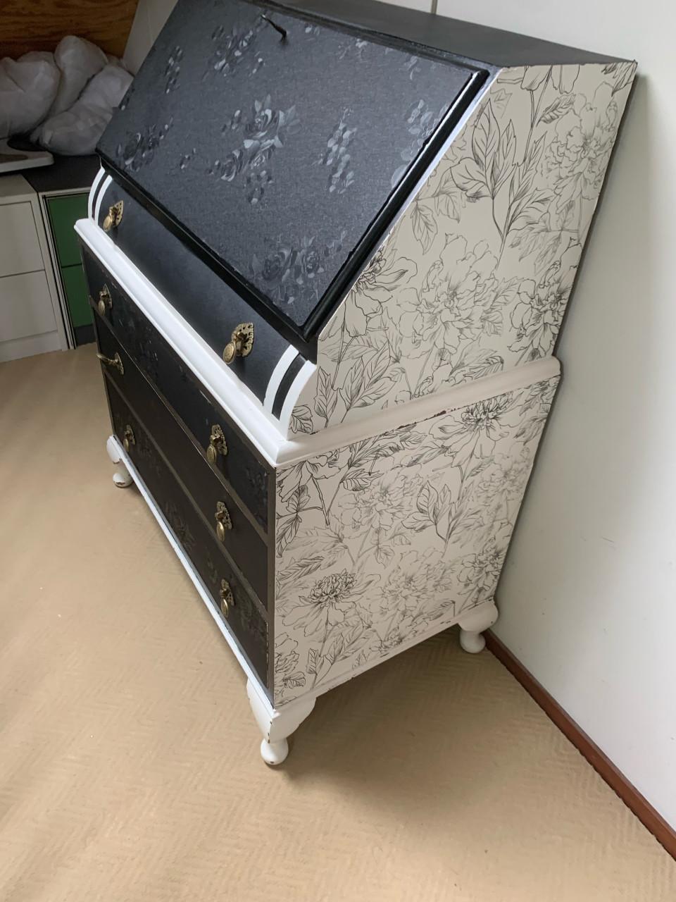 Secretaire