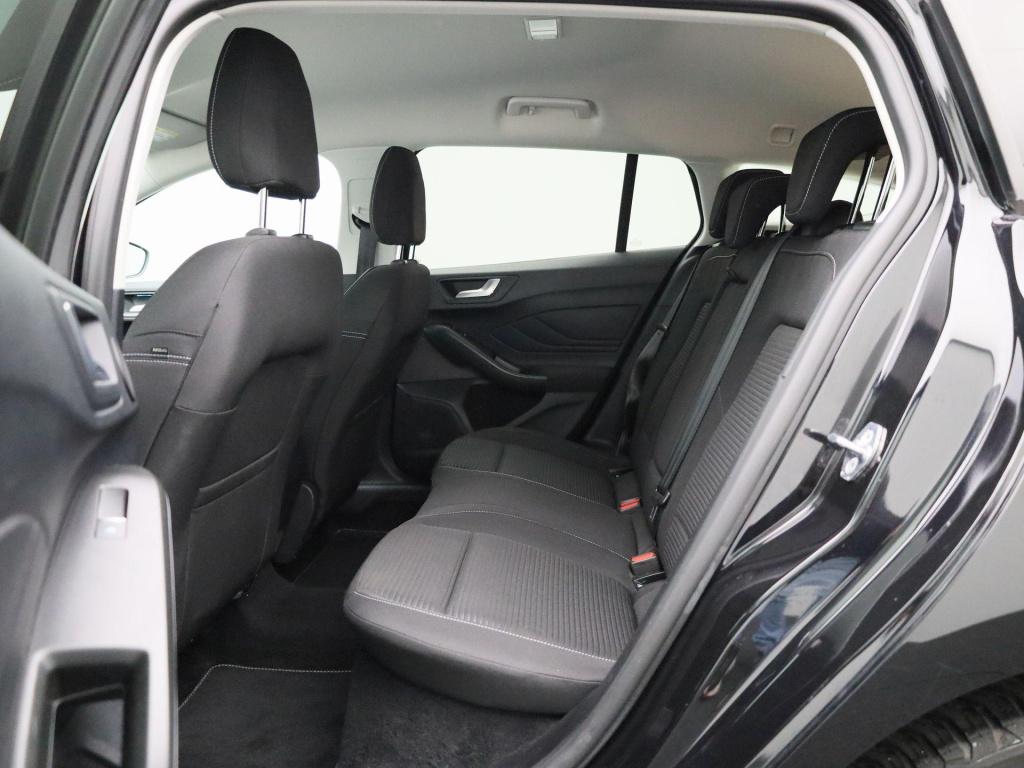 Ford Focus wagon 1.0 ecoboost hybrid titanium x | automaat | lmv | parkeer 