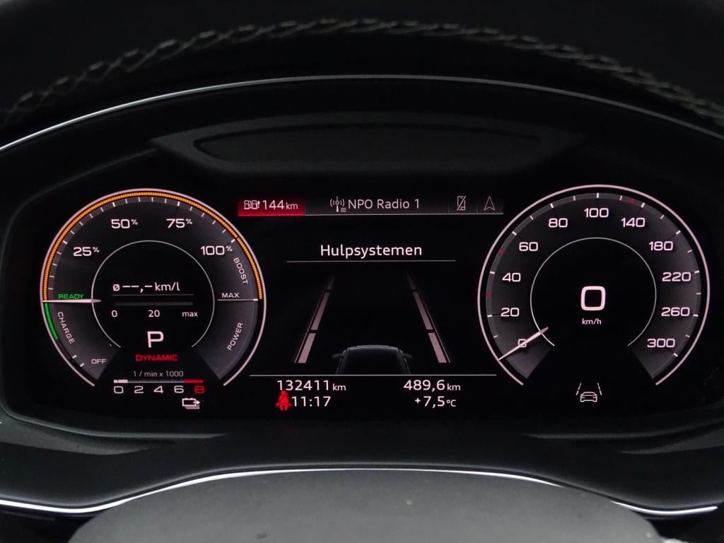 Audi Q8 55 tfsi e quattro pro line s | pano | matrix led | b&o 3d | 22"