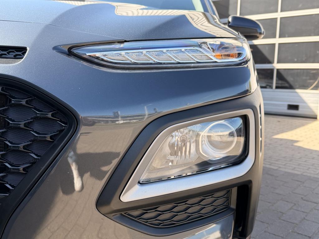 Hyundai Kona 1.0t comfort plus | apple carplay | trekhaak 1200kg! | camera 