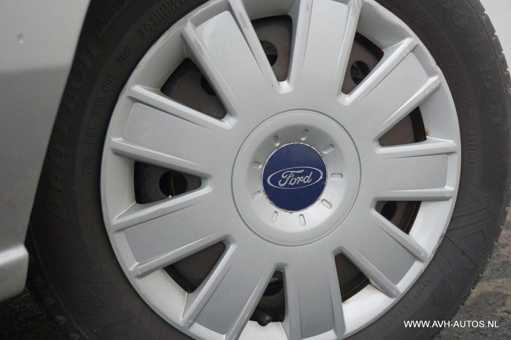Ford Fusion 1.4-16v cool & sound