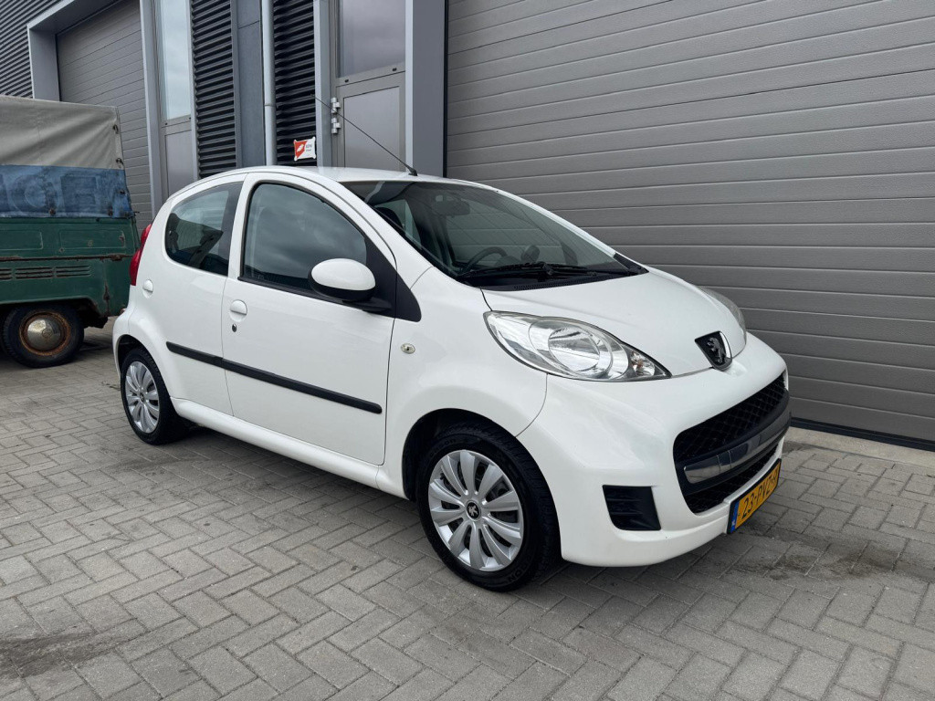 Peugeot 107 1.0-12v xs/nap/apk/airco/