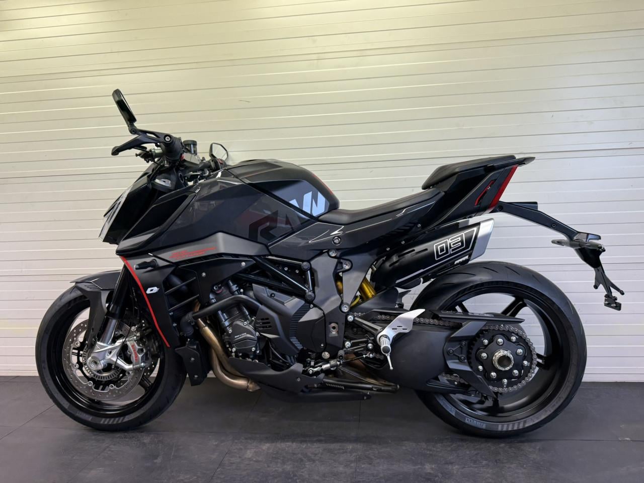 QJMotor SRK 921 | 127 pk | Naked | Op voorraad