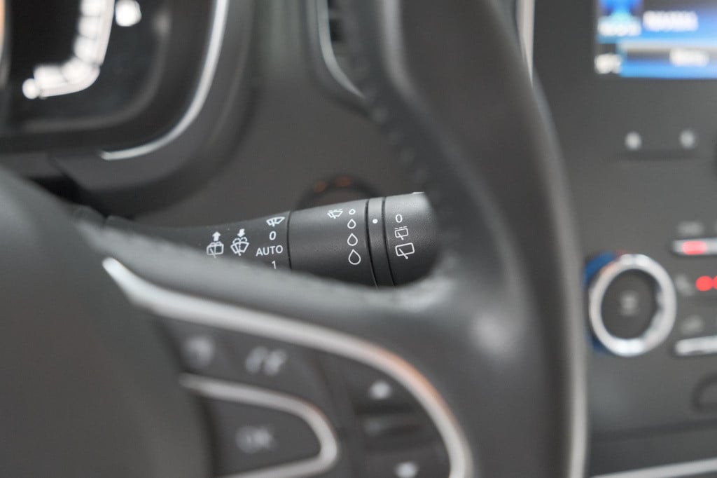 Renault Grand Scenic tce 140 edc intens | 7 zitplaatsen | trekhaak | camera