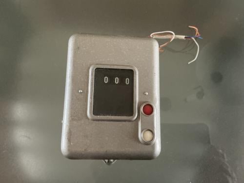 Oude telefoontikker