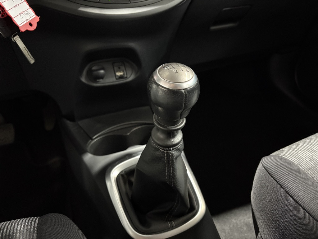 Toyota Yaris 1.3 vvt-i trend