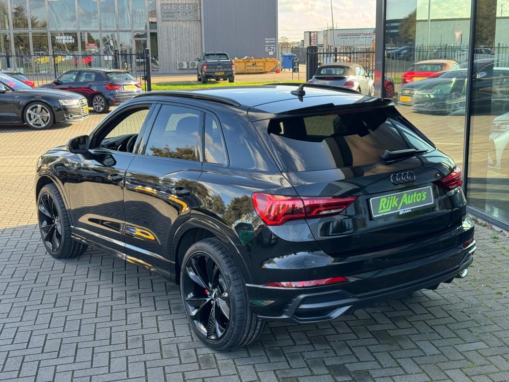 Audi Q3 35 tfsi 3x s line * matrix led * keyless * stoelverwarming
