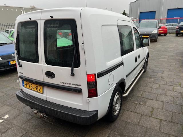 Opel Combo 1.3 CDTI base, automaat!