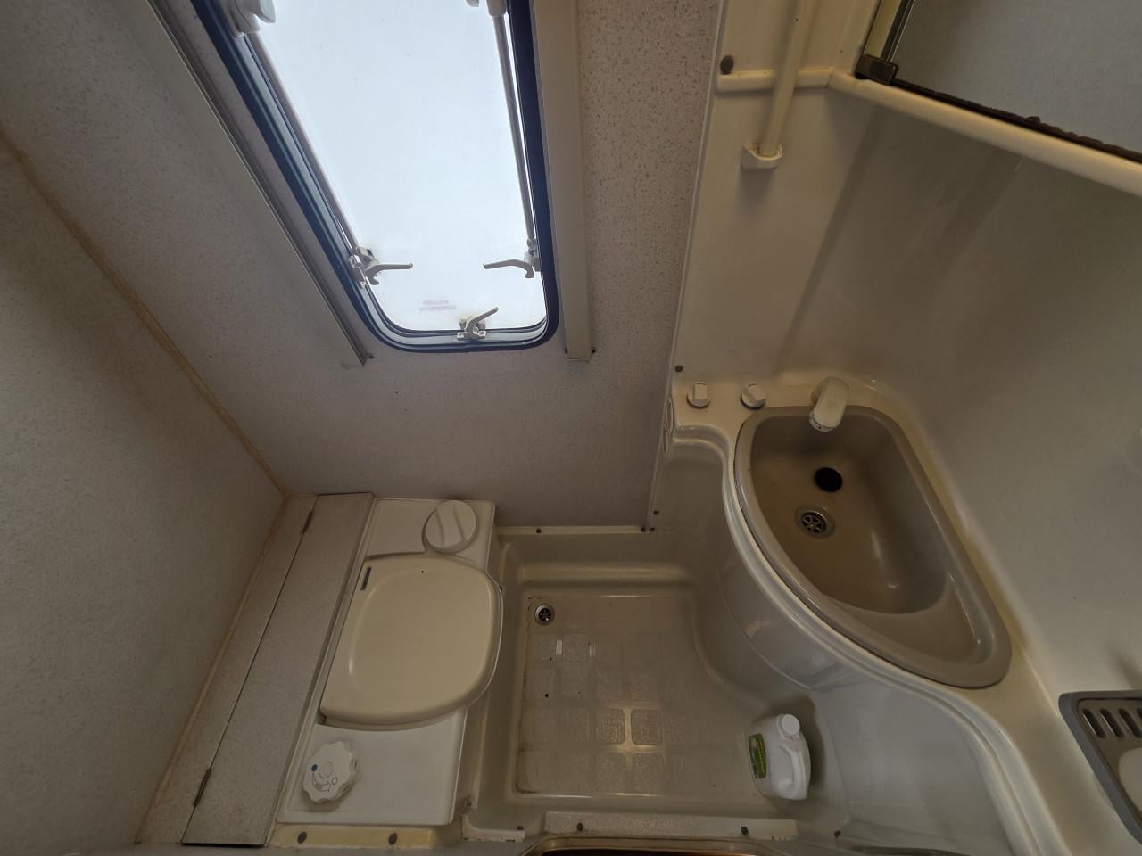 Swift challenger 470 met voortent