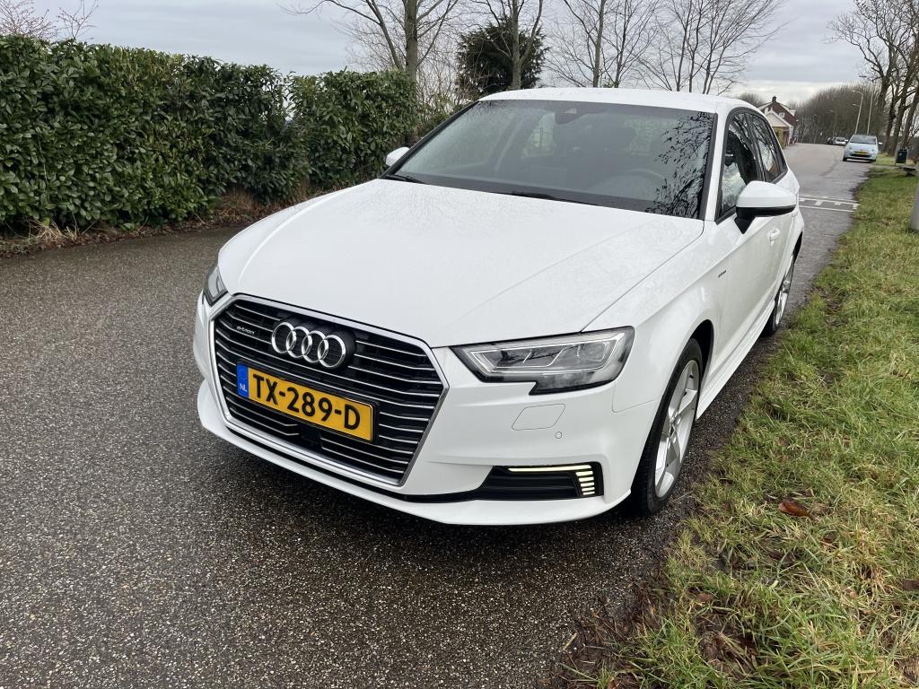 Audi A3 sportback 1.4 e-tron sport