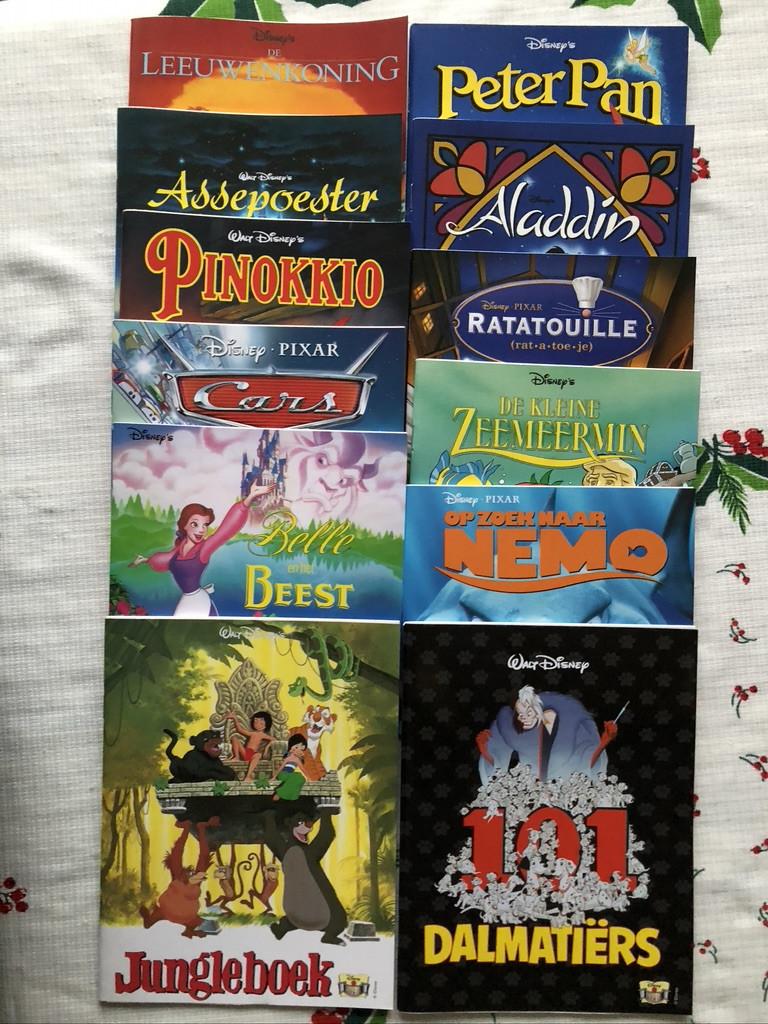 NIEUWE UNIEKE 12 DELIGE MINIE DISNEYFILMSTRIPS IN VERZAMELBOX.