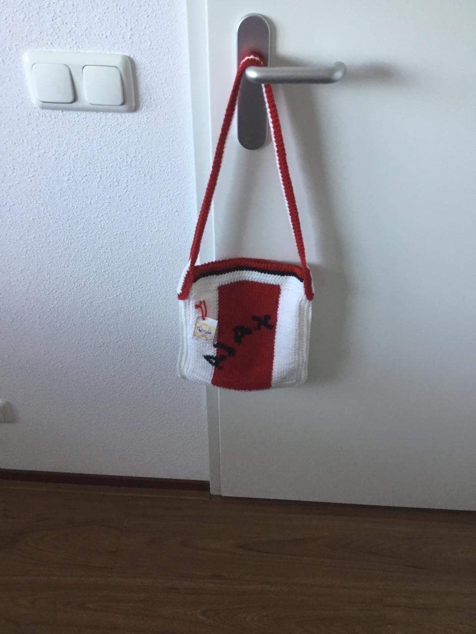 Tasje van Ajax of Feijenoord