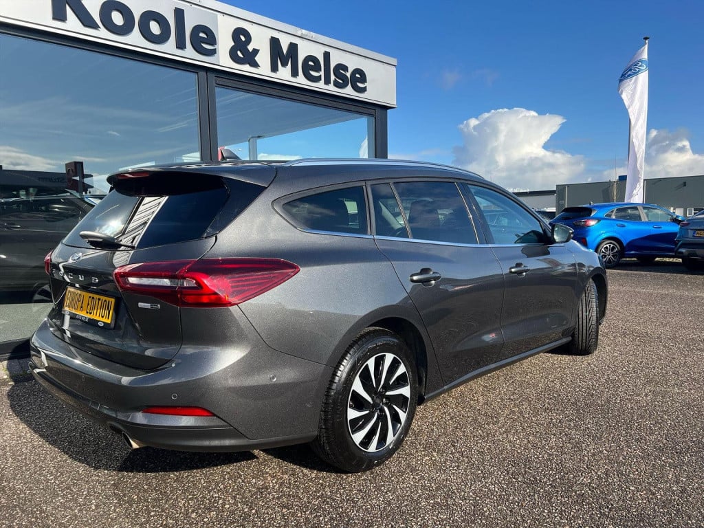 Ford Focus 1.0 ecoboost hybrid 125pk titanium
