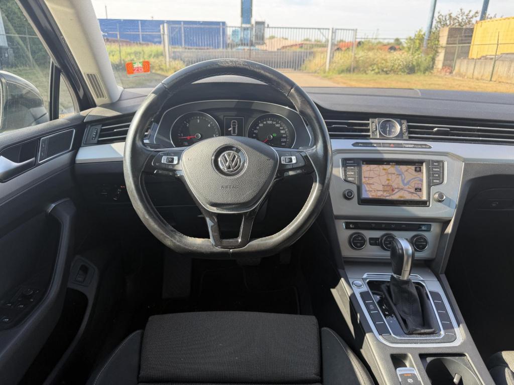 Volkswagen Passat variant 1.6 tdi comfortline automaat clima camera acc