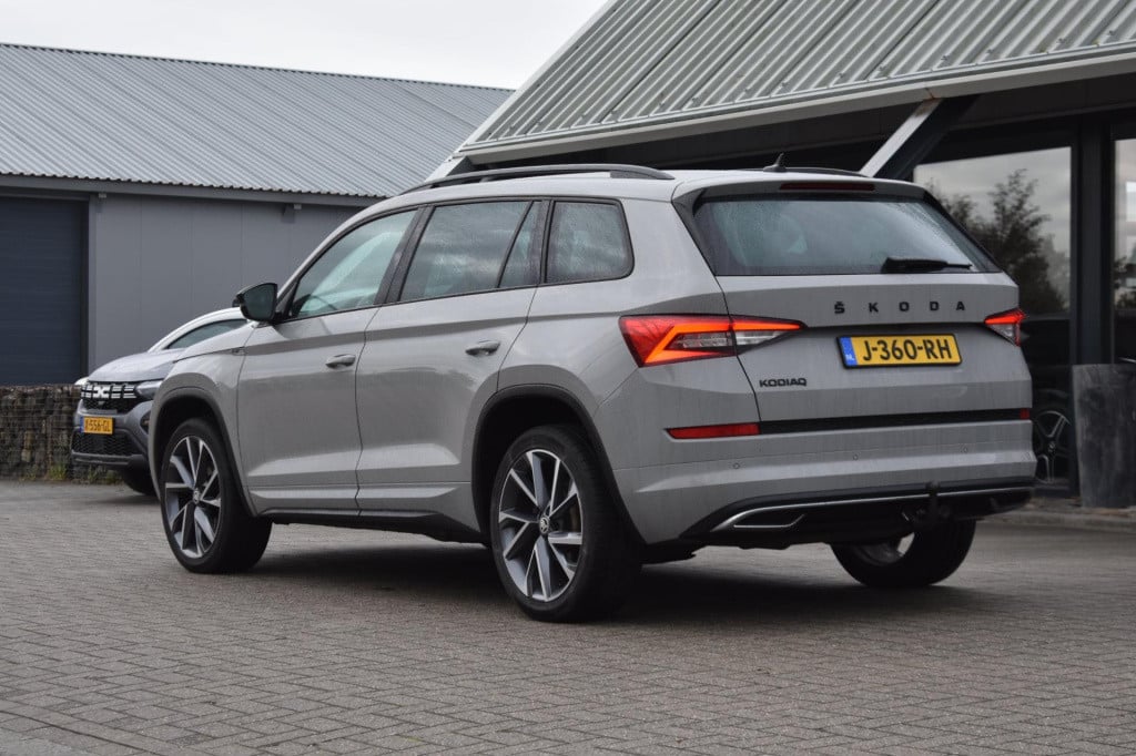 Skoda Kodiaq 1.5 tsi sportline | trekhaak | camera | nap | adapt. cruise co