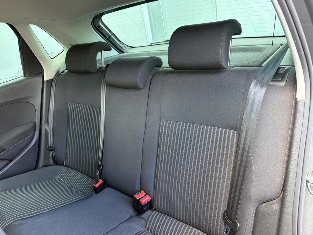 Volkswagen Polo 1.2 tsi highline