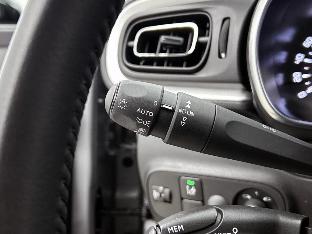 Citroen C3 110 pk automaat shine | rijklaar | camera | navigatie | apple ca