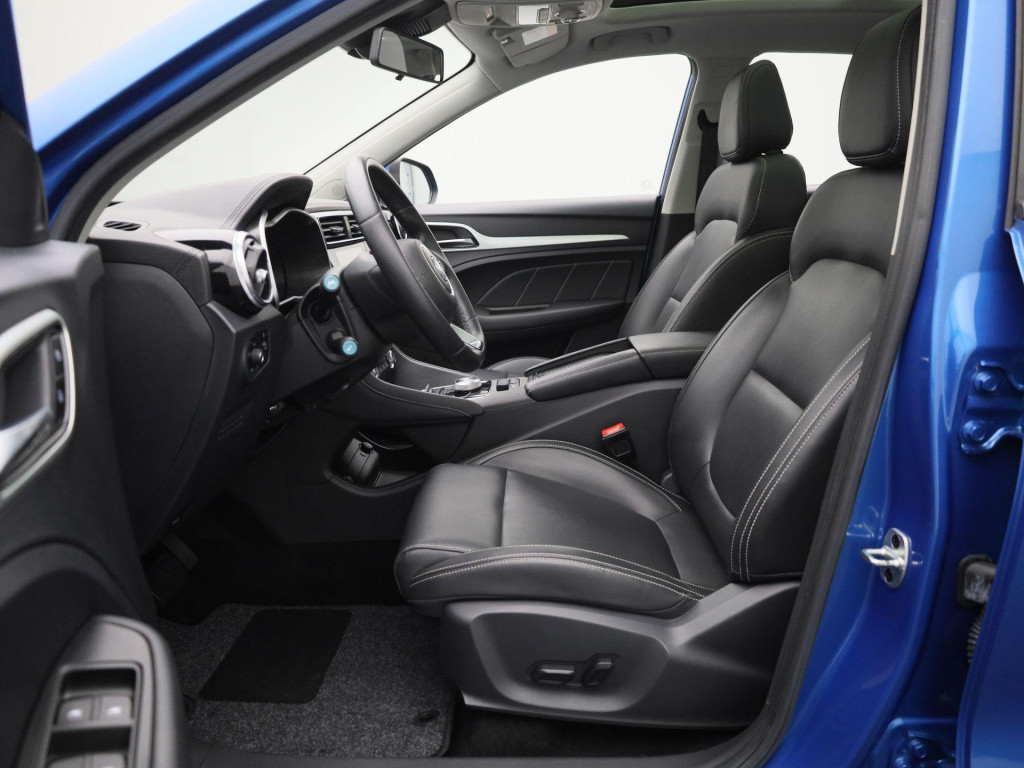 MG Zs-ev luxury 45 kwh | automaat | panoramadak | lederen bekleding | achte