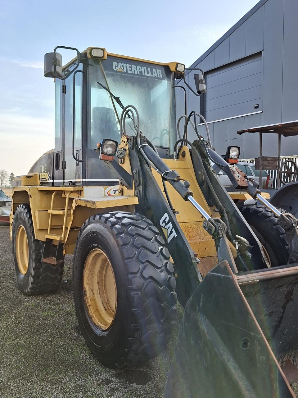 Caterpillar IT14G Shovel