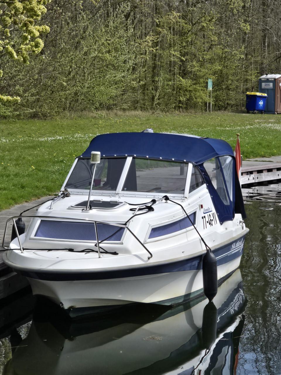 Moterboot