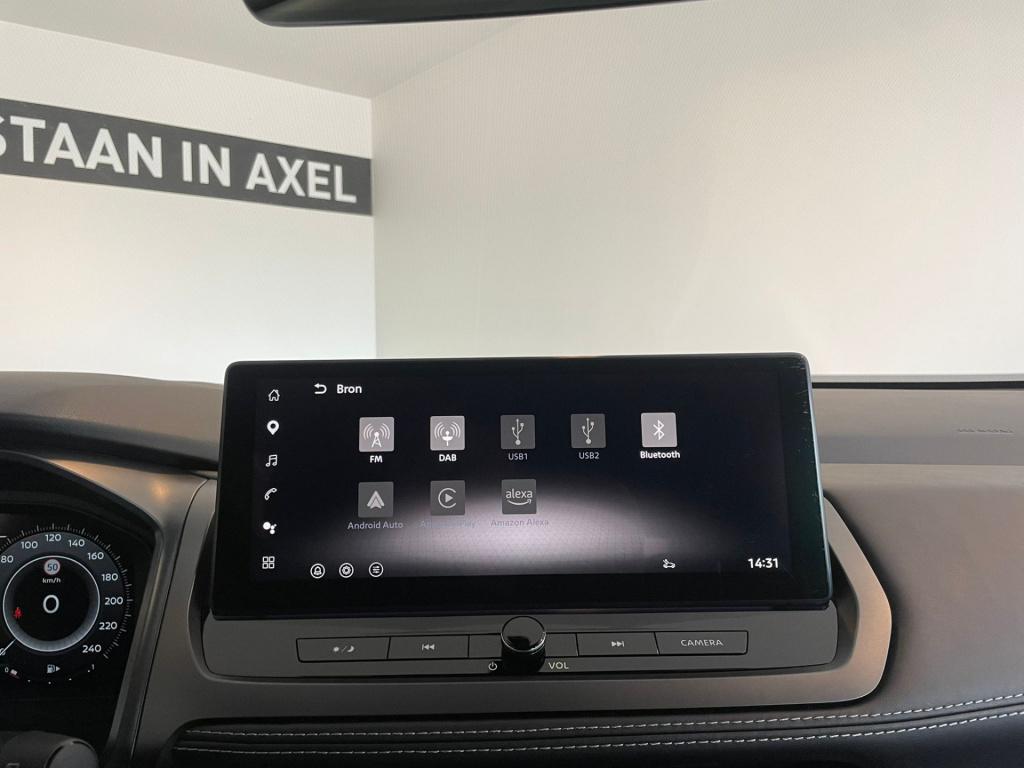 Nissan Qashqai 1.3 mhev xtronic n-connecta