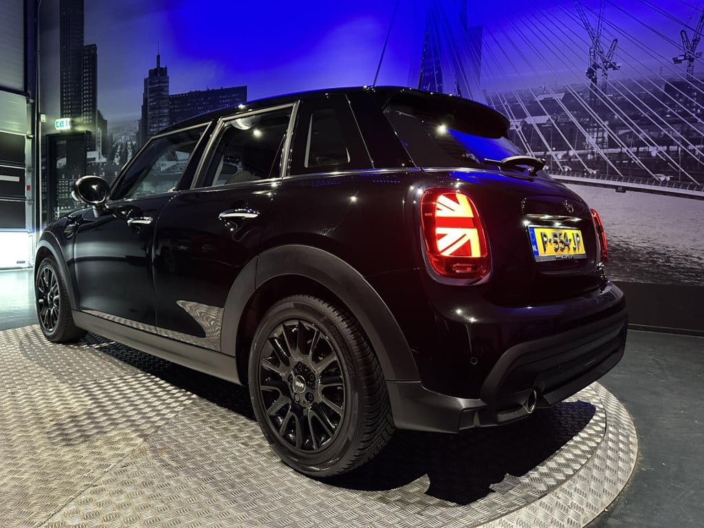 Mini Cooper mini 1.5 business edition *applecarplay*navi*clima*