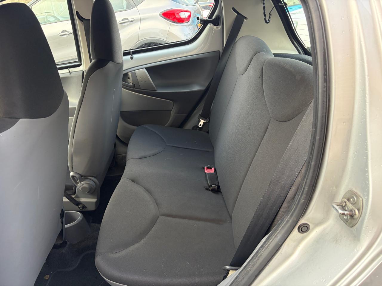 Toyota Aygo 1.0-12v Airco 5DRS 2010 140Dkm