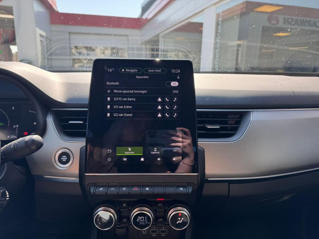 Renault Arkana 1.6 e-tech hybrid 145 intens