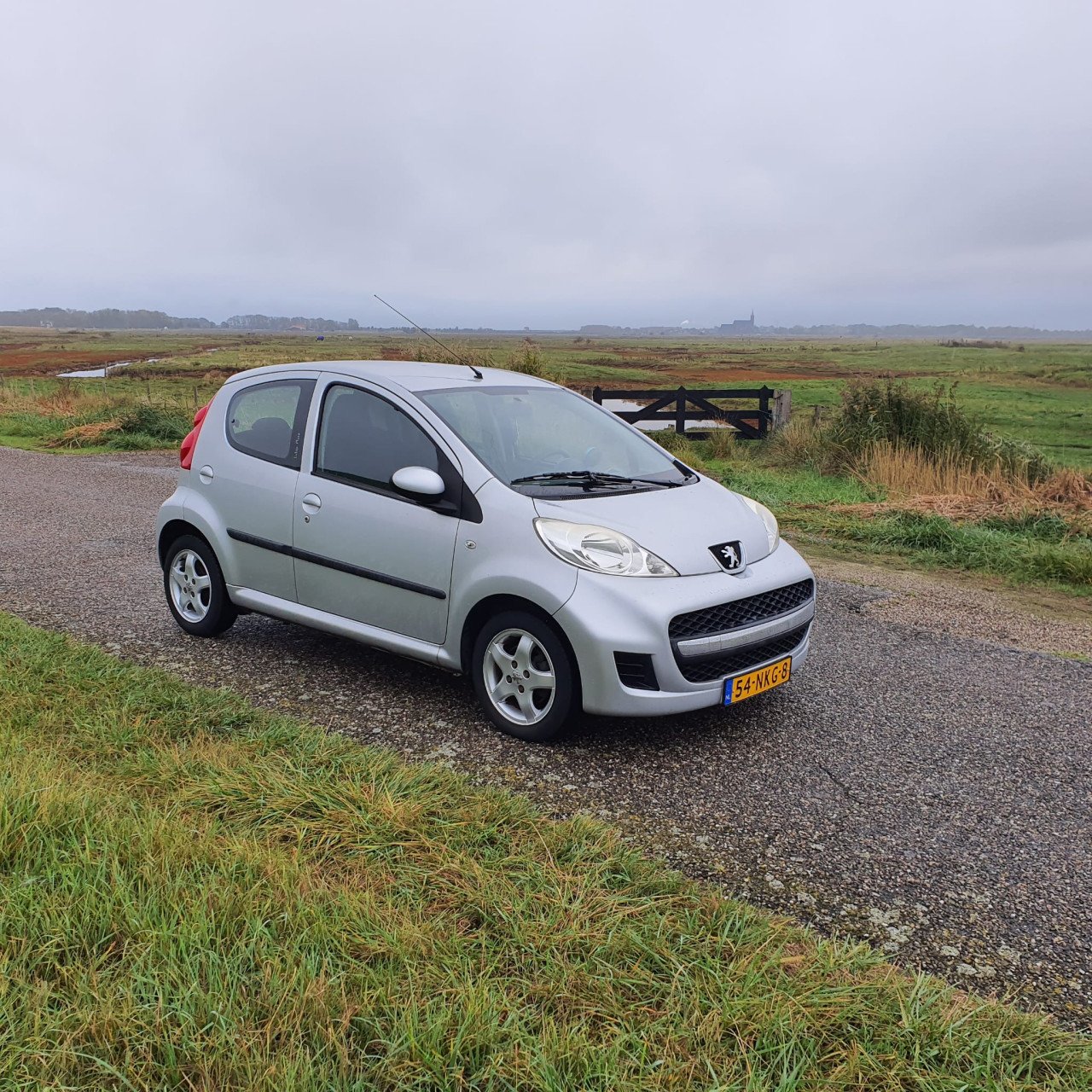 Peugeot 107 1.0-12V Urban Move 5 deurs Airco