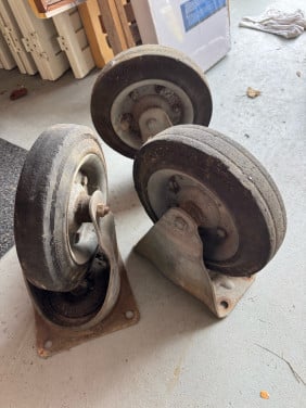 Grote zwenk/bokwielen vintage, 3 stuks