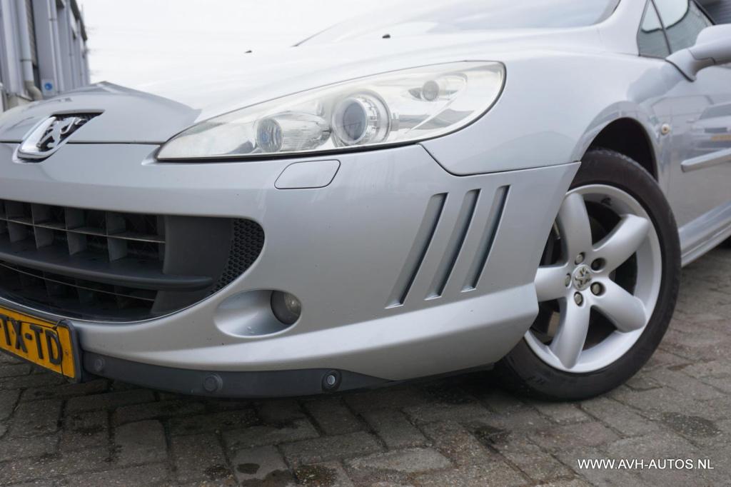 Peugeot 407 coupé 2.2-16v pack
