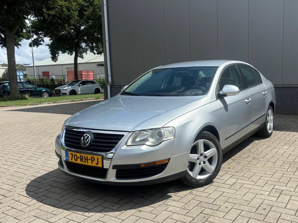 Volkswagen Passat 2.0 FSI 141.195KM Jaar Apk