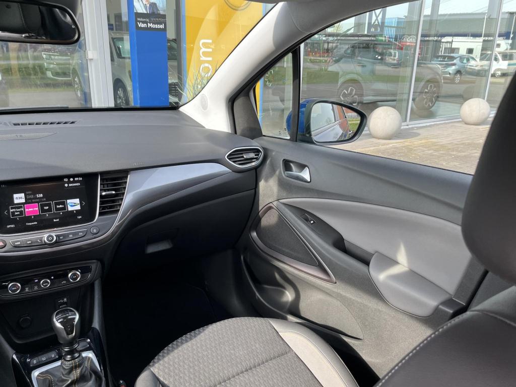 Opel Crossland X 1.2 turbo innovation | climate control | cruise control | 