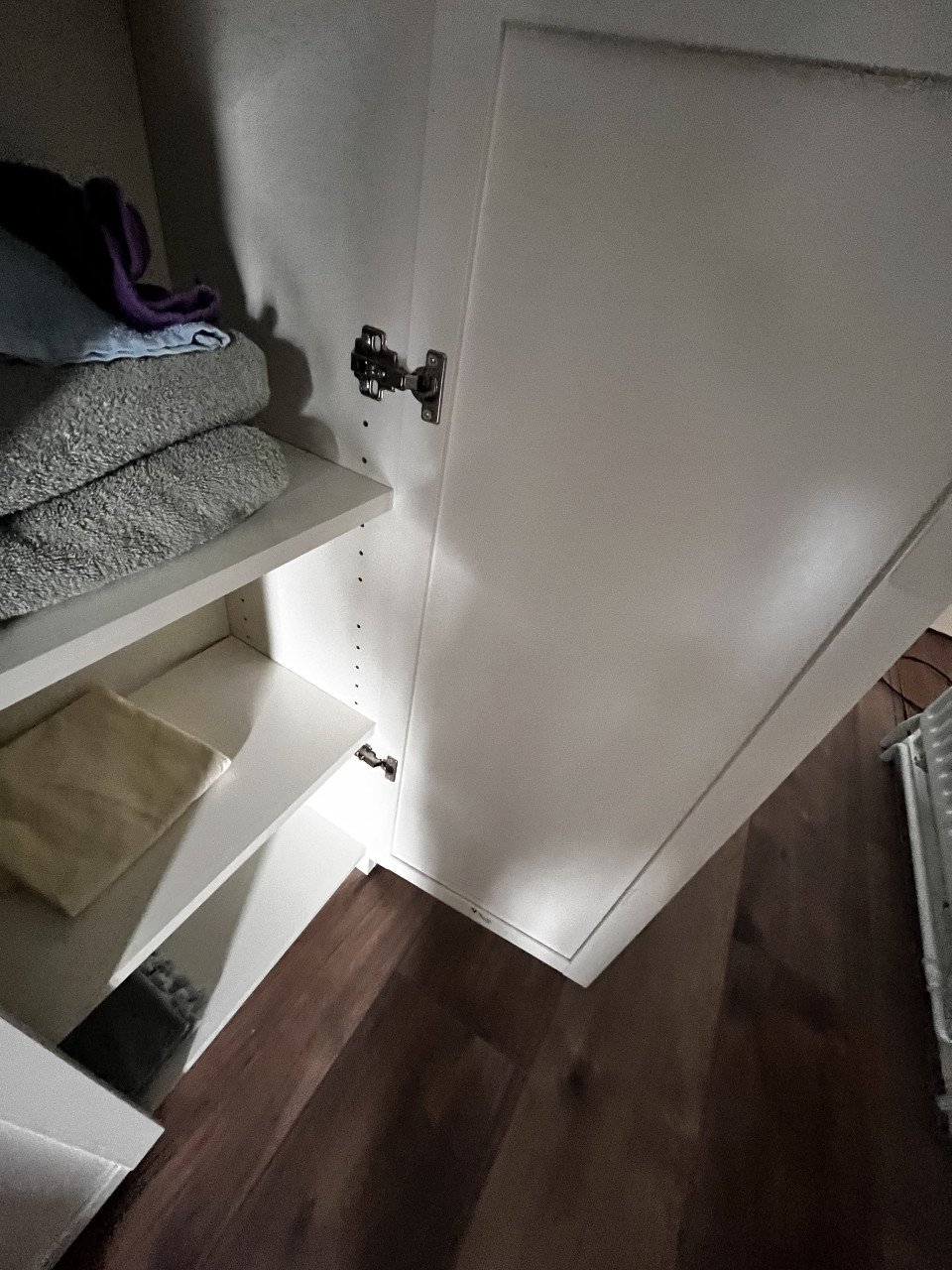 4 witte lage Billy kasten van IKEA. Samen voor 40 euro!