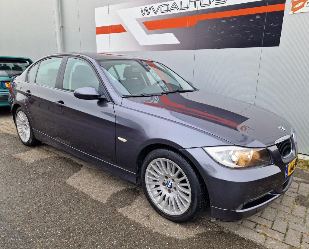 BMW 3-serie 320i executive