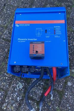 Victron Phoenix inverter 3000VA (2400 Watt)