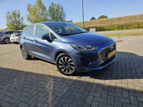 Ford Fiesta 1.0 ecoboost hybrid titanium
