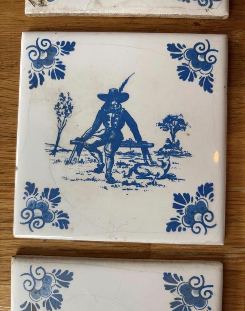 Set van 8 Villeroy & Boch Mettlach Tegels - Saar 1947