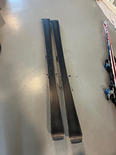 Ski's + bindingen Elan Magfire 10